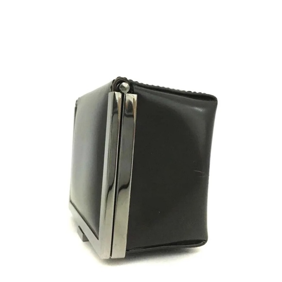 Gucci Black Leather Makeup/Jewelry Case with Mirror - Picture 3 of 9